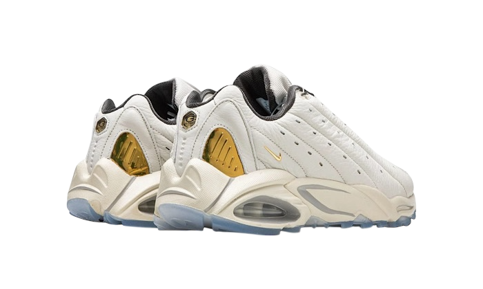 Nike Hot Step Air Terra Drake
NOCTA Champagne