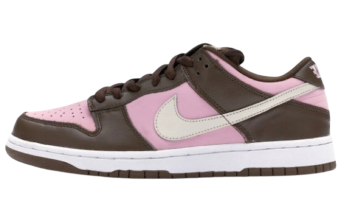 Nike SB Dunk Low Stussy Cherry