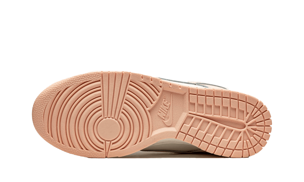 Nike Dunk Low Orange Pearl (W)
