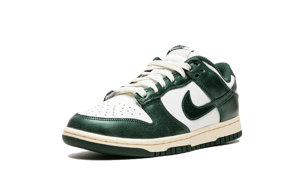 Nike Dunk Low Vintage Green (W)